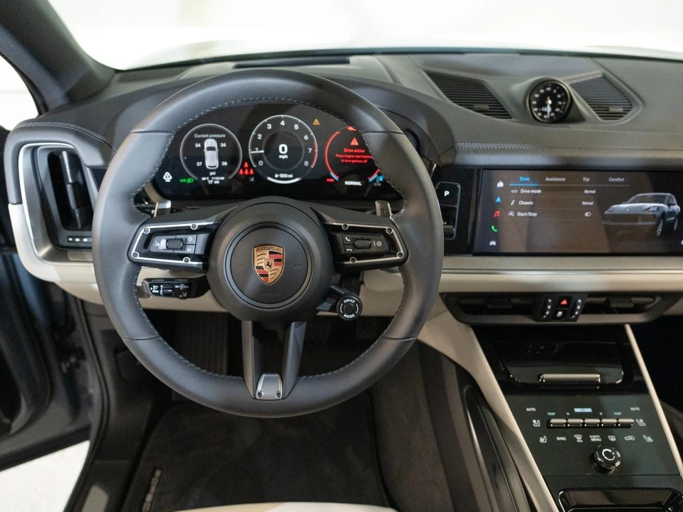 2026 Porsche 9Y0/9Y3 Cayenne - Image 29 of 30