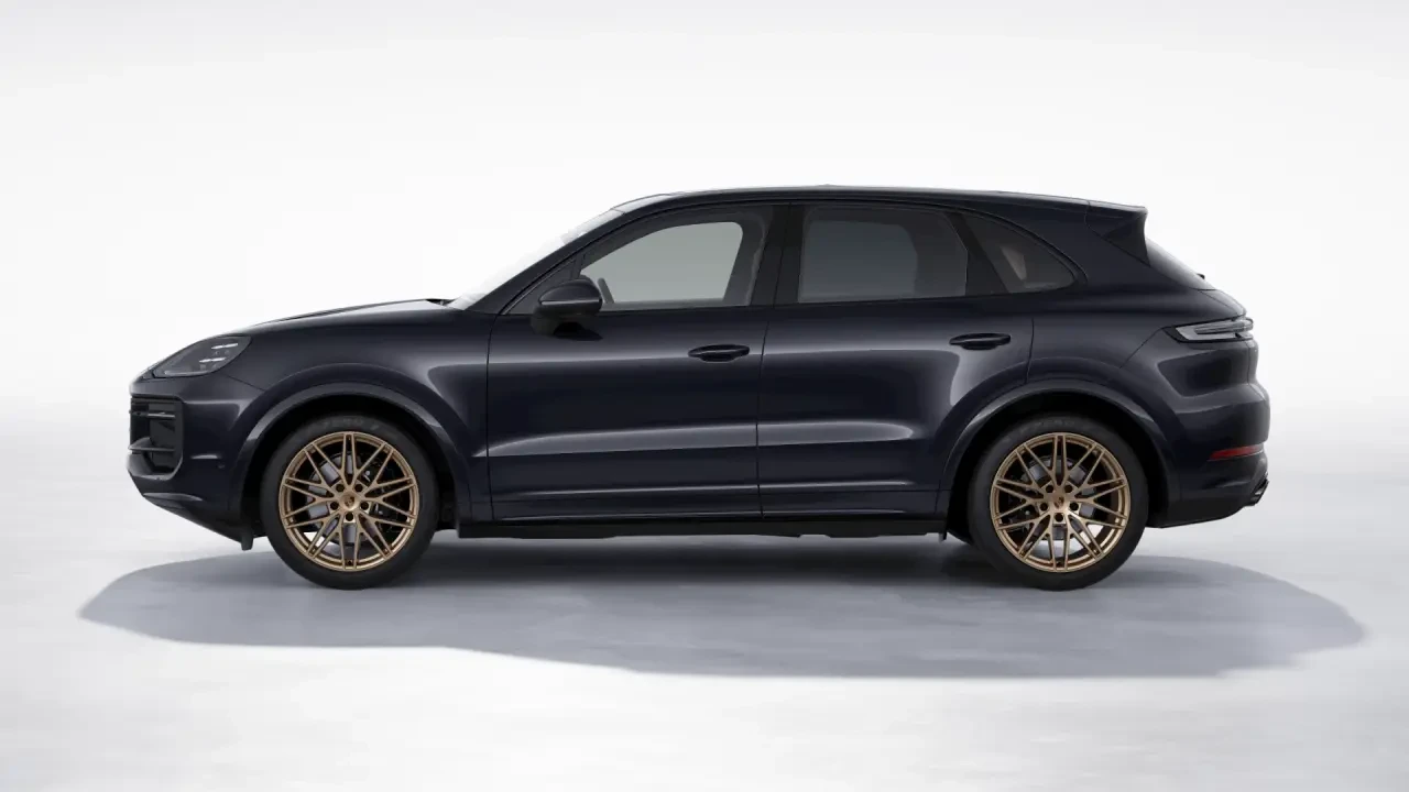 2026 Porsche 9Y0/9Y3 Cayenne - Image 16 of 31