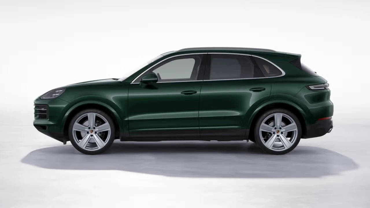 2026 Porsche Cayenne - Image 12 of 30