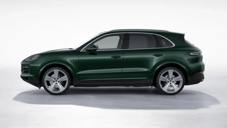 2026 Porsche Cayenne - Image 15 of 30