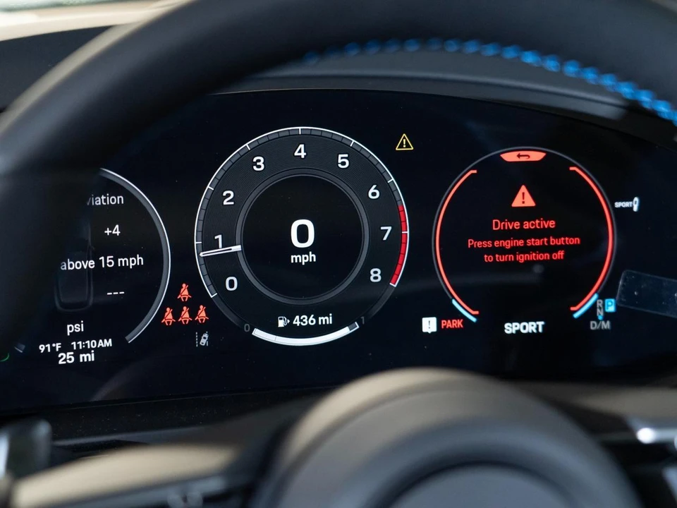 2026 Porsche 9Y0/9Y3 Cayenne - Image 19 of 30