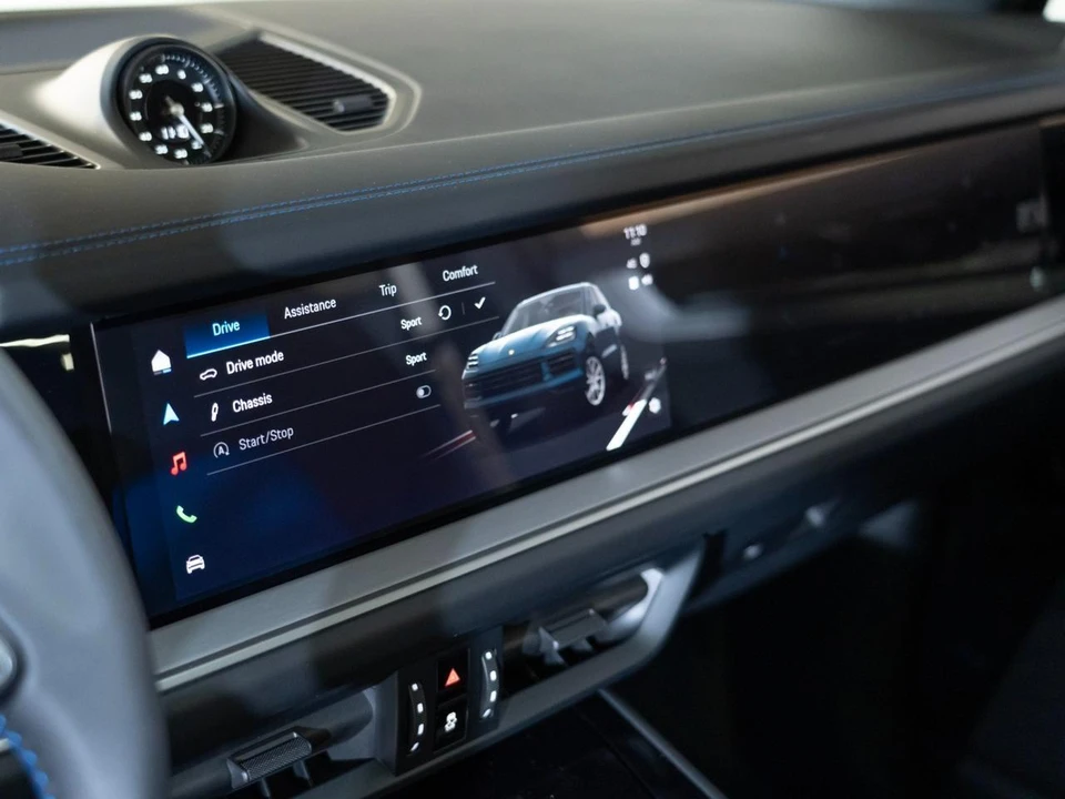 2026 Porsche 9Y0/9Y3 Cayenne - Image 21 of 30