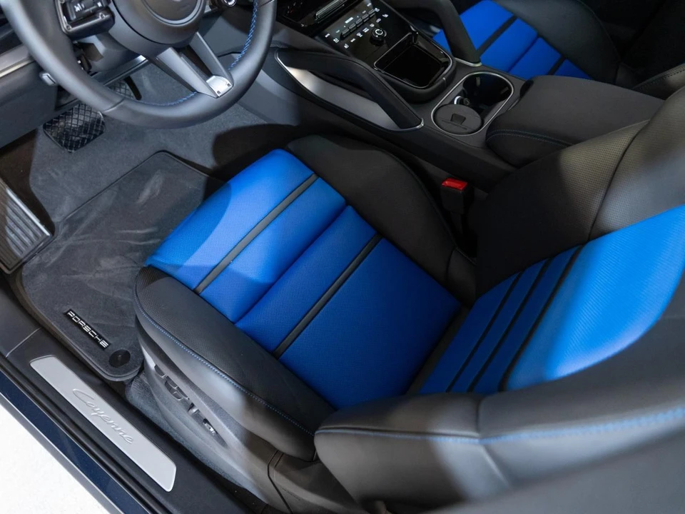 2026 Porsche 9Y0/9Y3 Cayenne - Image 14 of 30