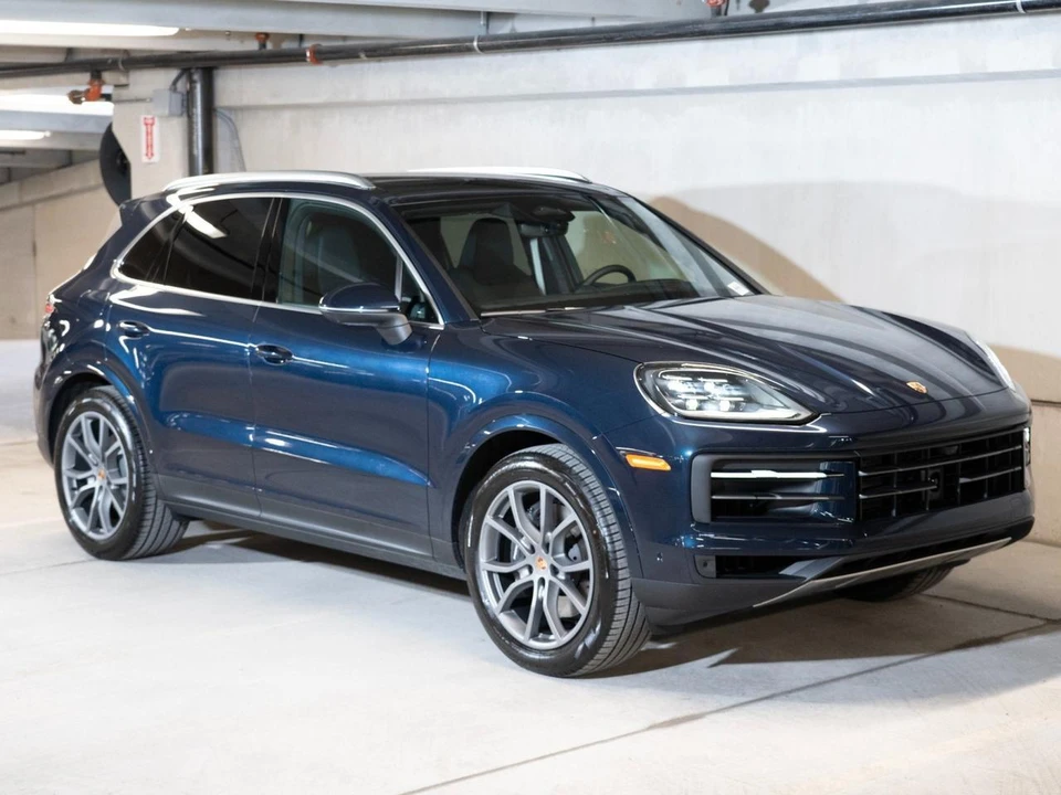 2026 Porsche 9Y0/9Y3 Cayenne - Image 9 of 30