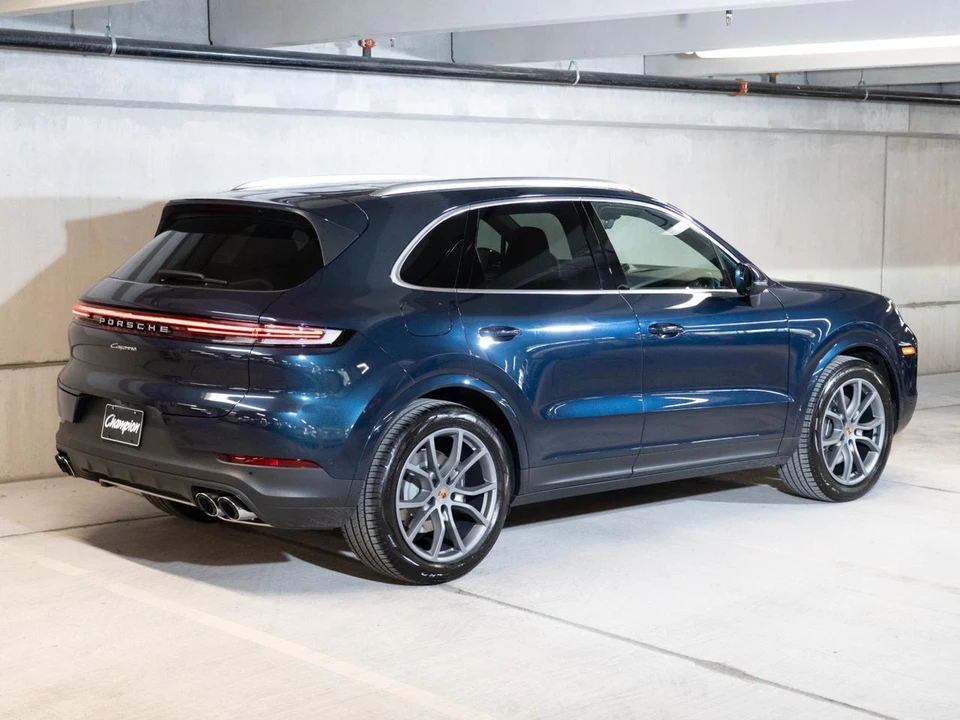2026 Porsche 9Y0/9Y3 Cayenne - Image 8 of 30