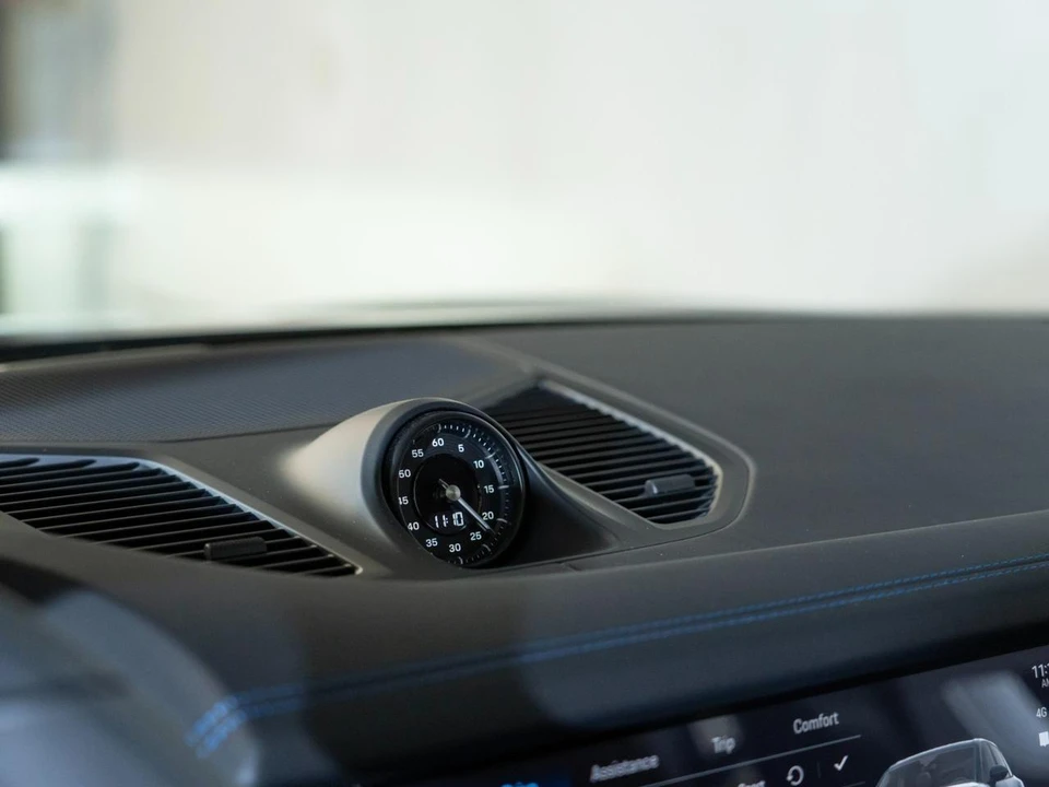 2026 Porsche 9Y0/9Y3 Cayenne - Image 20 of 30