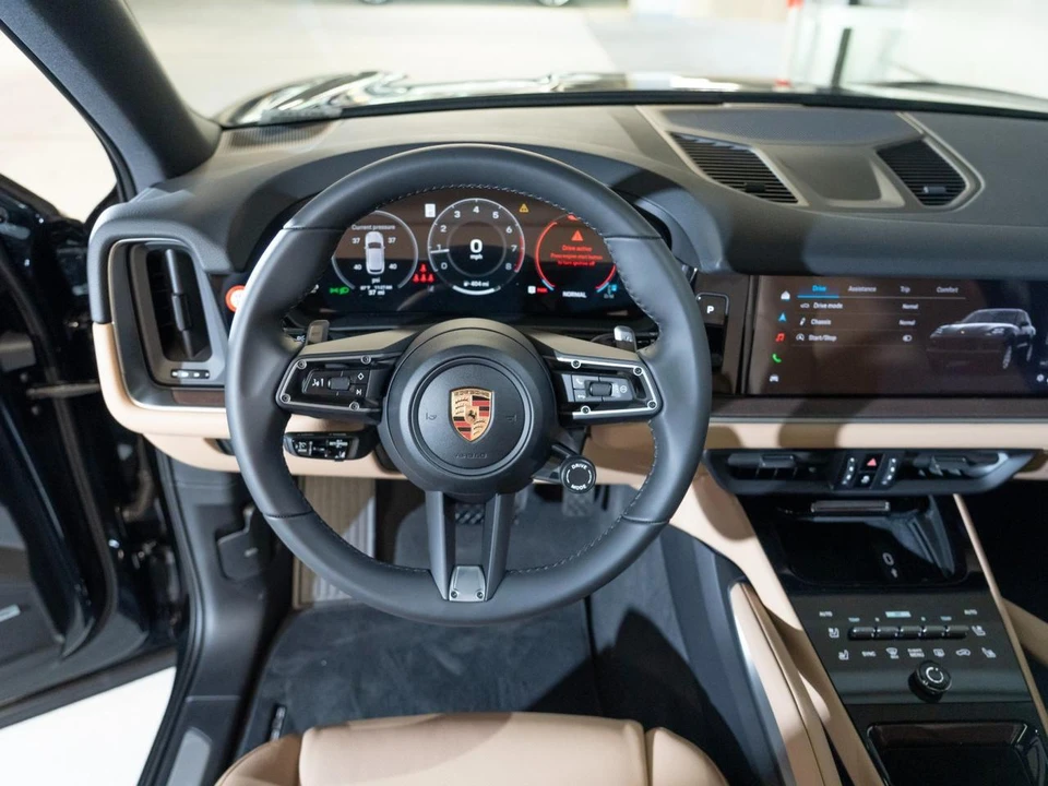 2026 Porsche 9Y0/9Y3 Cayenne - Image 26 of 27