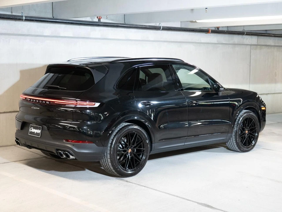 2026 Porsche 9Y0/9Y3 Cayenne - Image 9 of 27