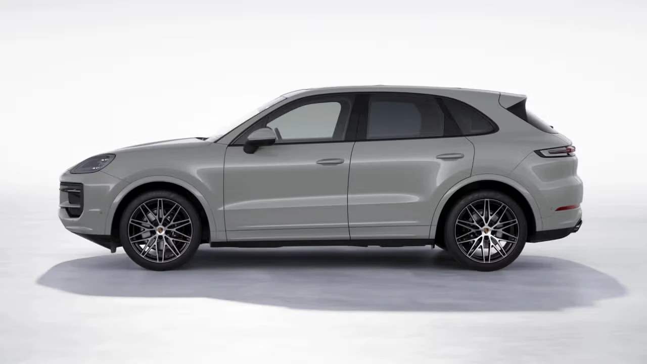 2026 Porsche 9Y0/9Y3 Cayenne - Image 12 of 31
