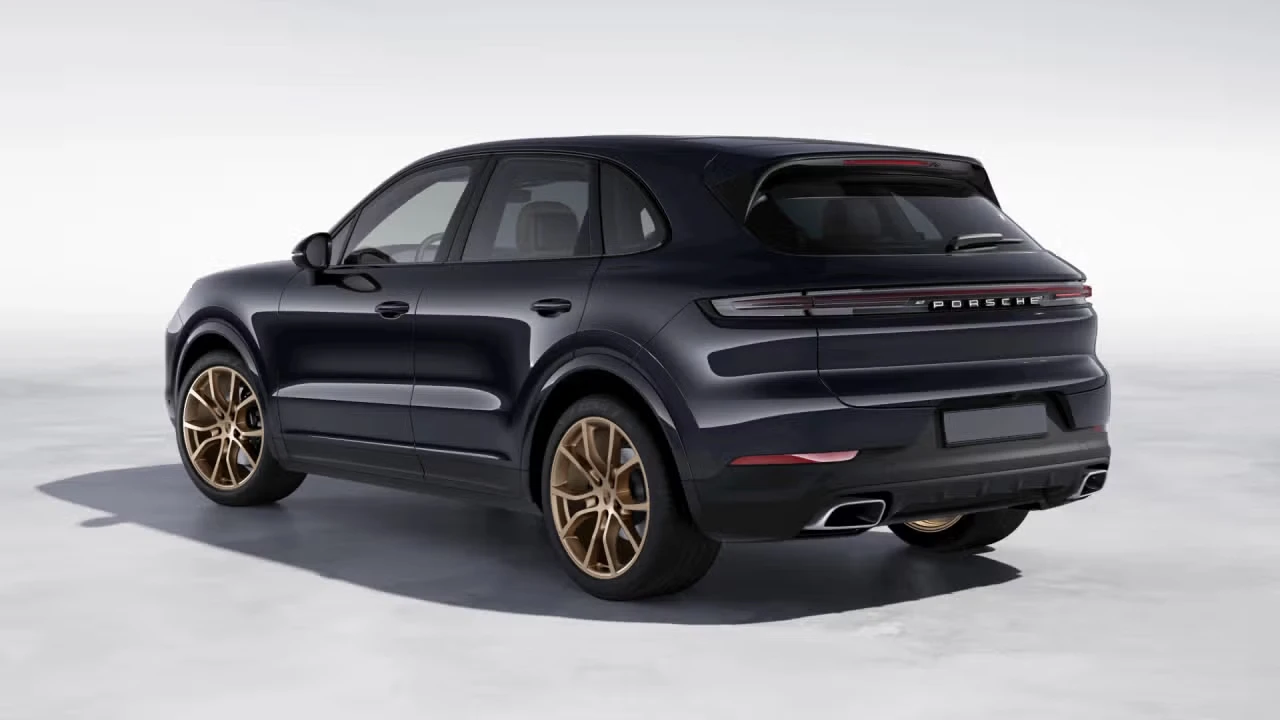 2026 Porsche Cayenne - Image 20 of 31