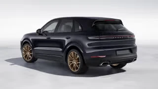 2026 Porsche Cayenne - Image 17 of 31