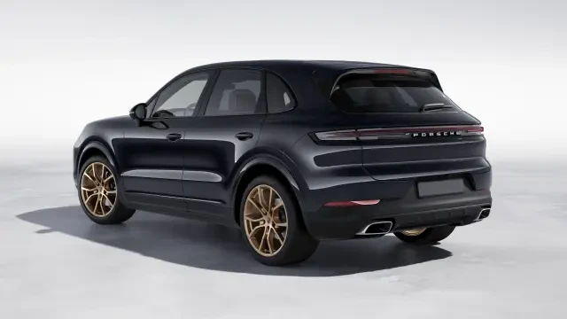 2026 Porsche Cayenne - Image 22 of 31