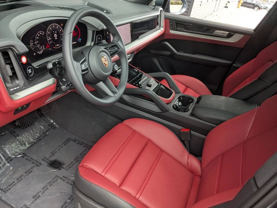 2026 Porsche 9Y0/9Y3 Cayenne - Image 4 of 4