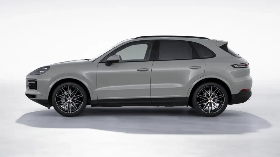 2026 Porsche 9Y0/9Y3 Cayenne - Image 15 of 30