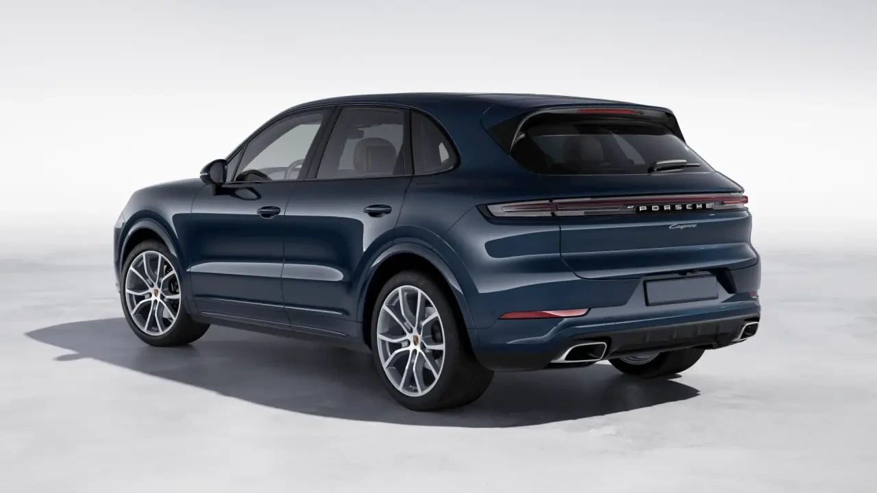 2026 Porsche Cayenne - Image 24 of 30