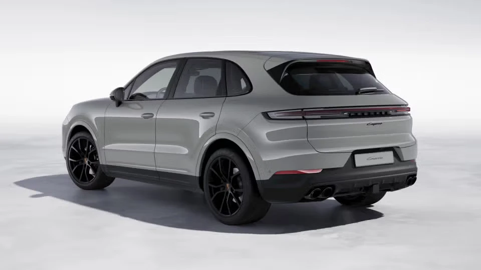 2026 Porsche Cayenne - Image 19 of 30
