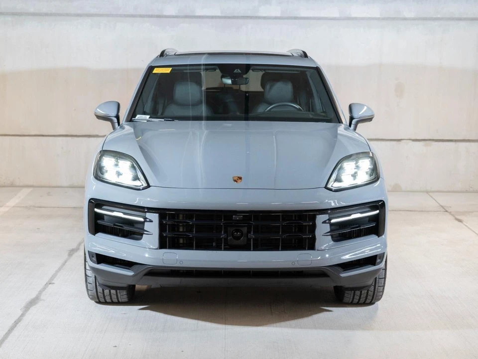2026 Porsche Cayenne - Image 7 of 28