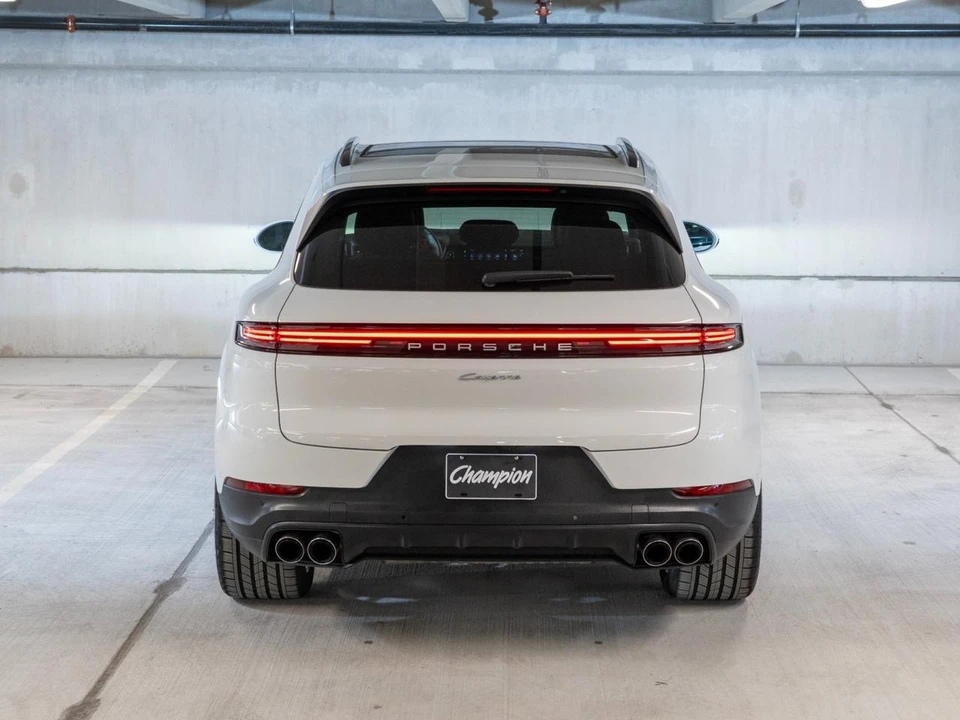 2026 Porsche 9Y0/9Y3 Cayenne - Image 6 of 31