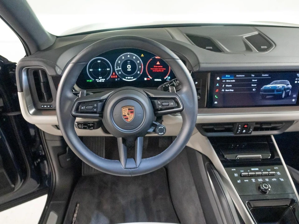 2026 Porsche 9Y0/9Y3 Cayenne - Image 29 of 30