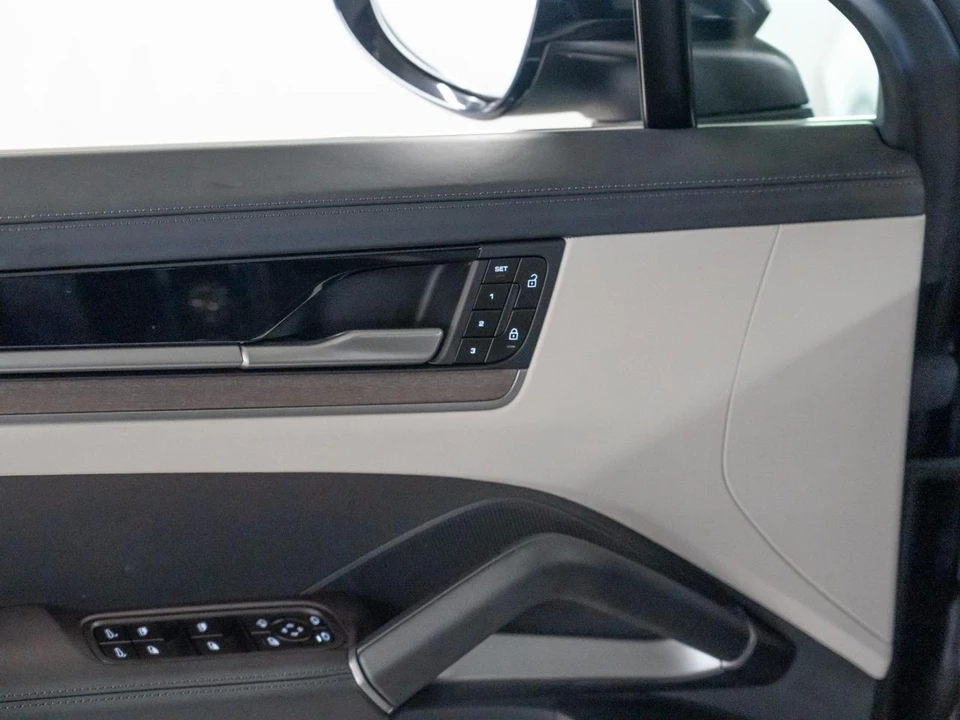 2026 Porsche 9Y0/9Y3 Cayenne - Image 18 of 30