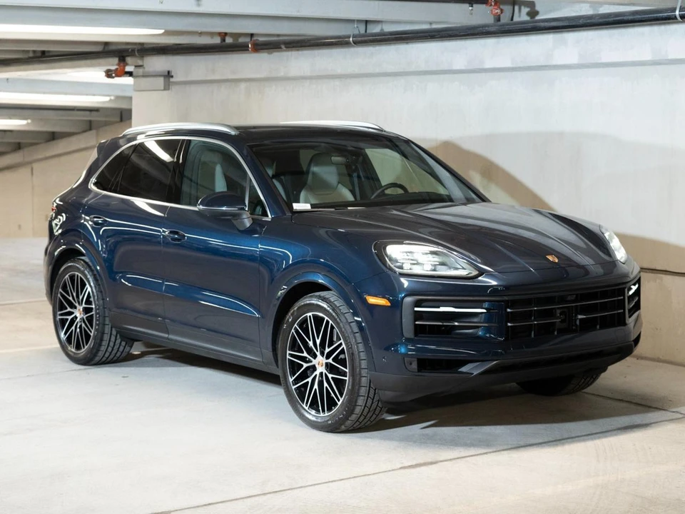 2026 Porsche 9Y0/9Y3 Cayenne - Image 8 of 30