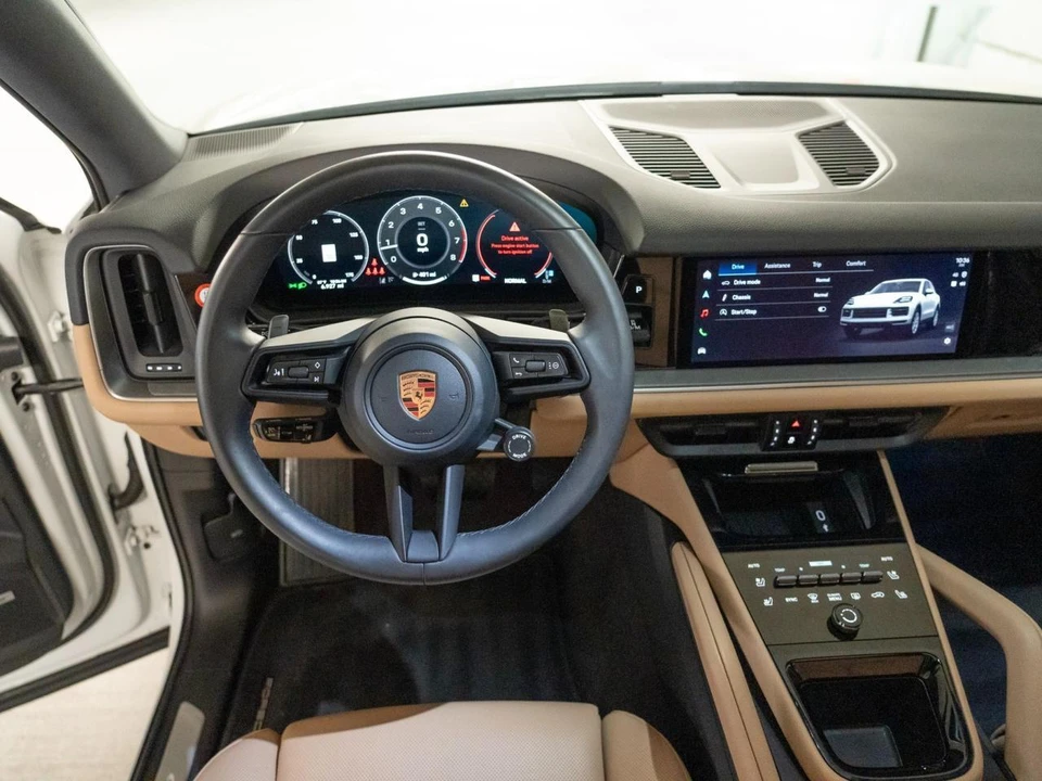 2026 Porsche 9Y0/9Y3 Cayenne - Image 28 of 29
