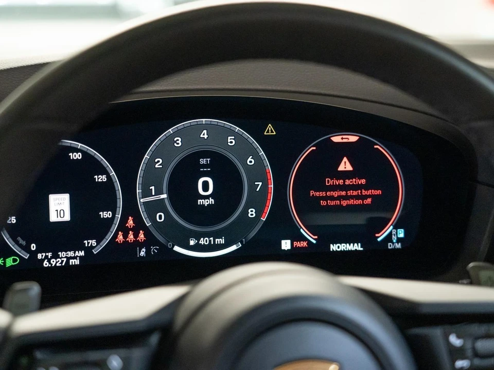 2026 Porsche 9Y0/9Y3 Cayenne - Image 20 of 29