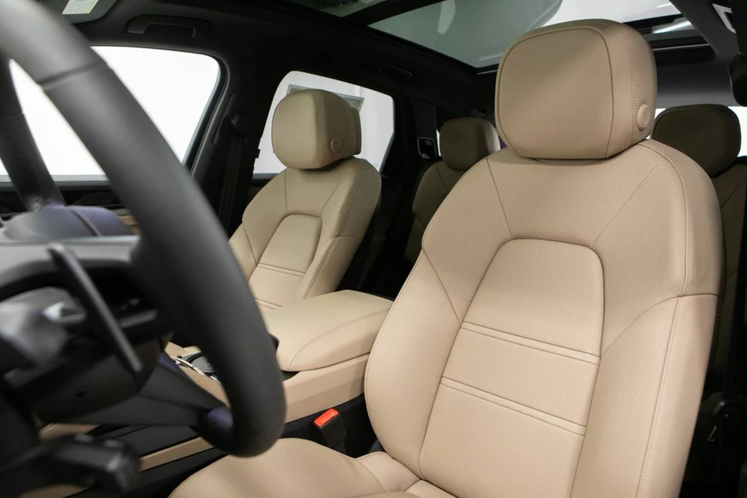 2026 Porsche 9Y0/9Y3 Cayenne - Image 5 of 5