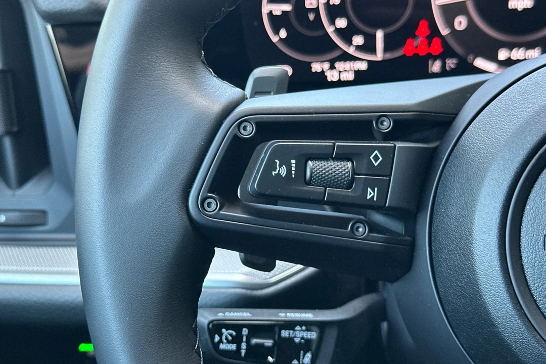2026 Porsche 9Y0/9Y3 Cayenne - Image 31 of 31