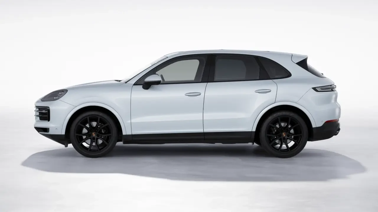2026 Porsche 9Y0/9Y3 Cayenne - Image 16 of 31