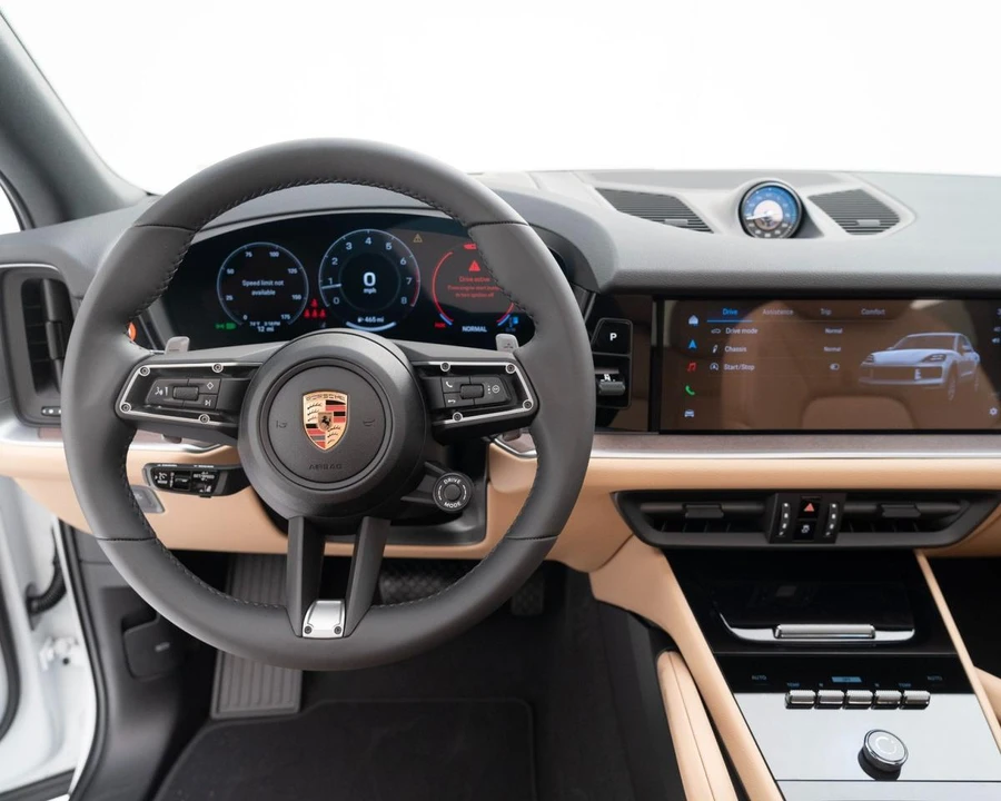 2026 Porsche Cayenne - Image 30 of 30