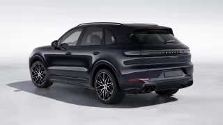 2026 Porsche Cayenne - Image 17 of 30