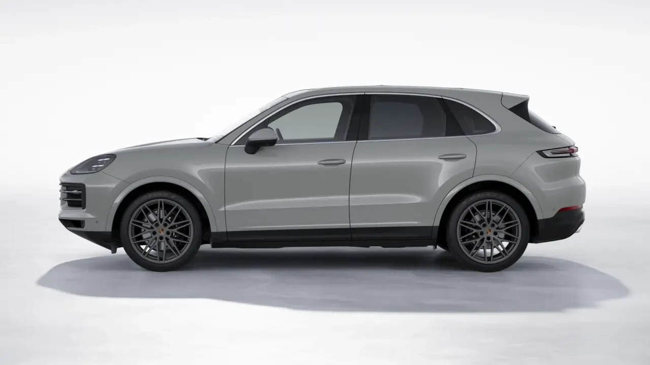 2026 Porsche 9Y0/9Y3 Cayenne - Image 16 of 30