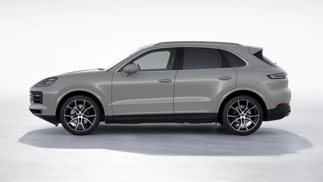 2026 Porsche Cayenne - Image 12 of 30