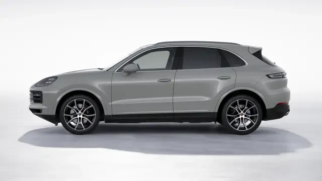 2026 Porsche Cayenne - Image 14 of 30