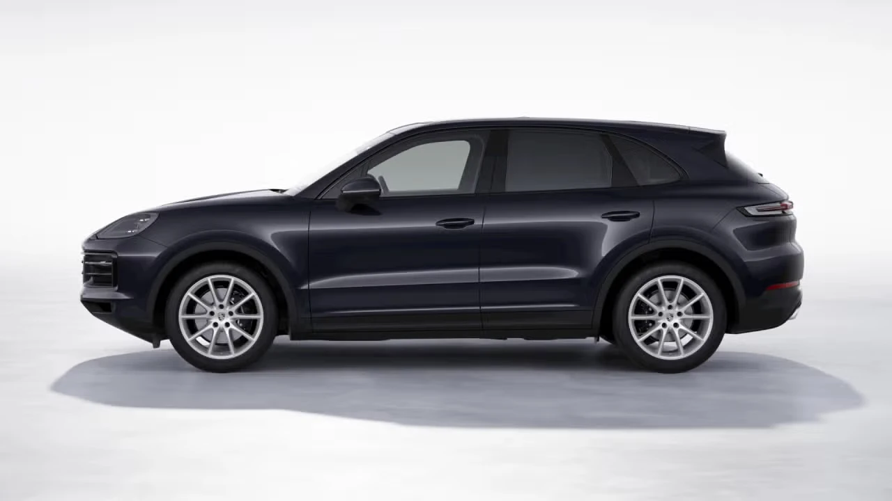 2026 Porsche Cayenne - Image 12 of 30
