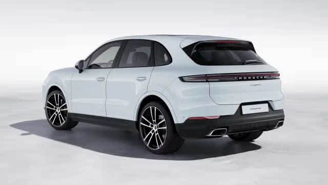2026 Porsche Cayenne - Image 18 of 30