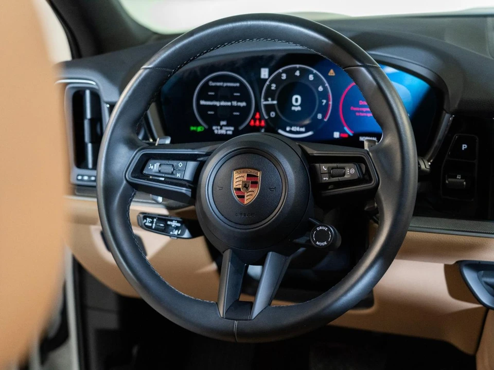 2026 Porsche 9Y0/9Y3 Cayenne - Image 27 of 28