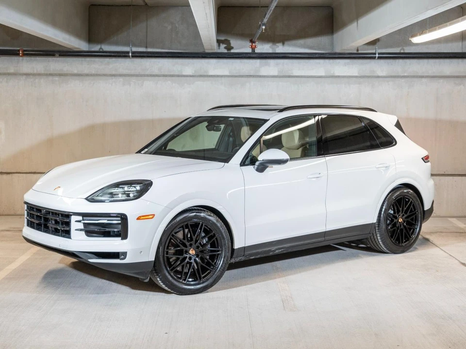 2026 Porsche 9Y0/9Y3 Cayenne - Image 2 of 28