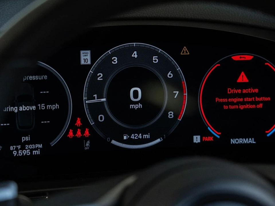 2026 Porsche 9Y0/9Y3 Cayenne - Image 20 of 28