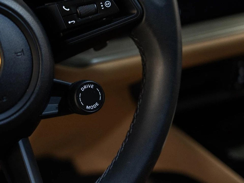 2026 Porsche 9Y0/9Y3 Cayenne - Image 23 of 28