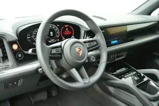 2026 Porsche 9Y0/9Y3 Cayenne - Image 29 of 31