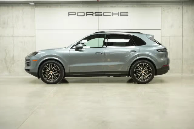 2026 Porsche 9Y0/9Y3 Cayenne - Image 10 of 31