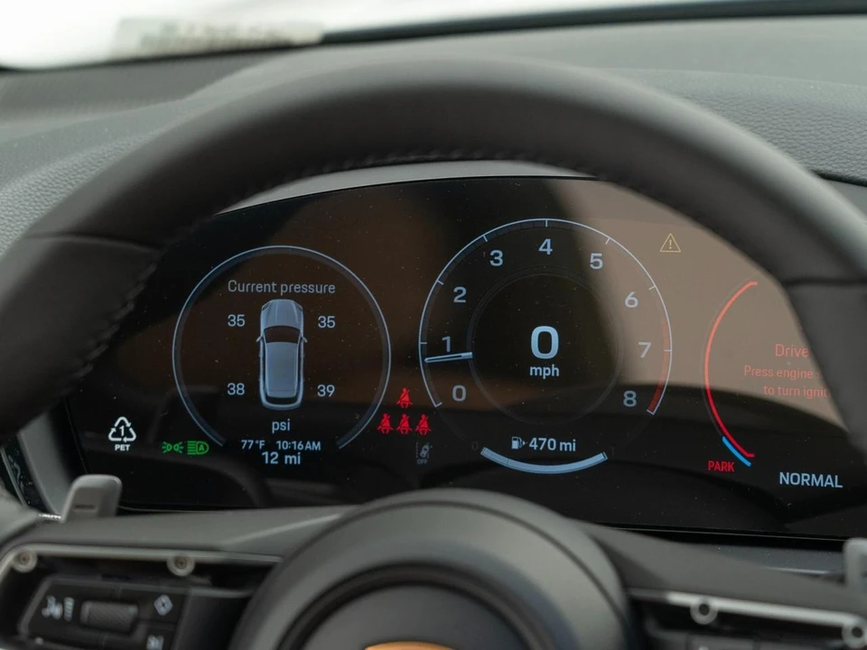 2026 Porsche Cayenne - Image 31 of 31
