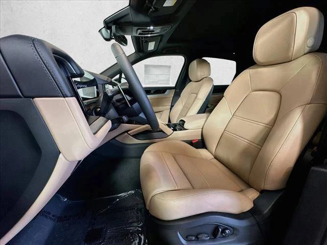 2026 Porsche 9Y0/9Y3 Cayenne - Image 5 of 5