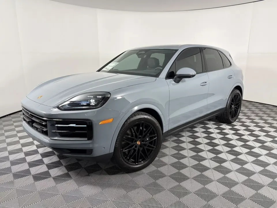 2026 Porsche 9Y0/9Y3 Cayenne - Image 7 of 31