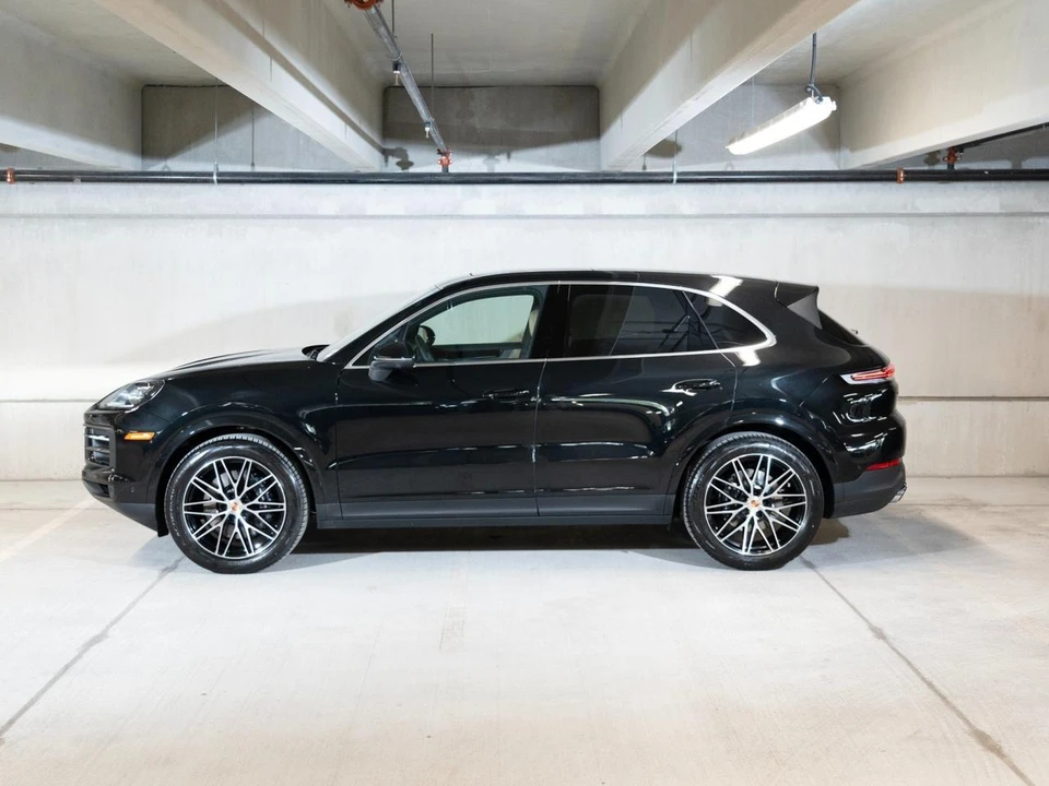2026 Porsche 9Y0/9Y3 Cayenne - Image 2 of 30