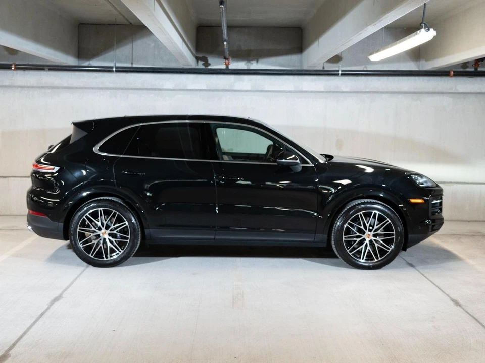2026 Porsche 9Y0/9Y3 Cayenne - Image 8 of 30