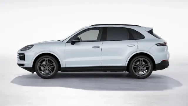 2026 Porsche 9Y0/9Y3 Cayenne - Image 14 of 31