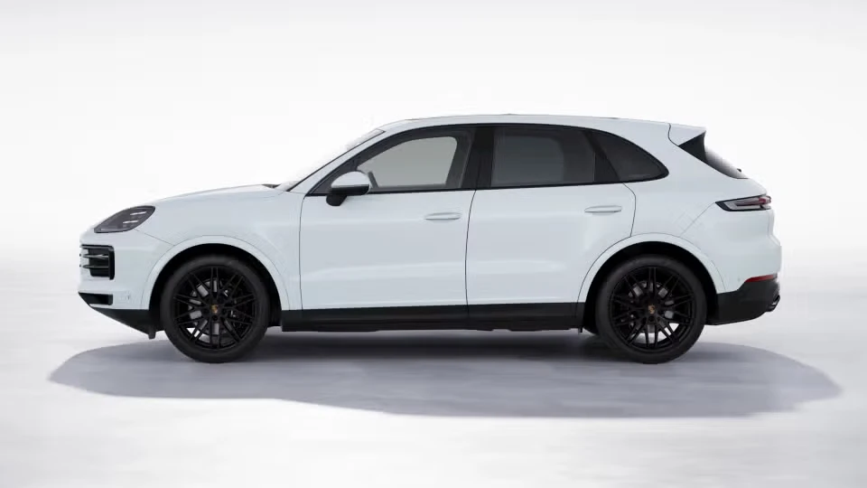 2026 Porsche Cayenne - Image 11 of 30